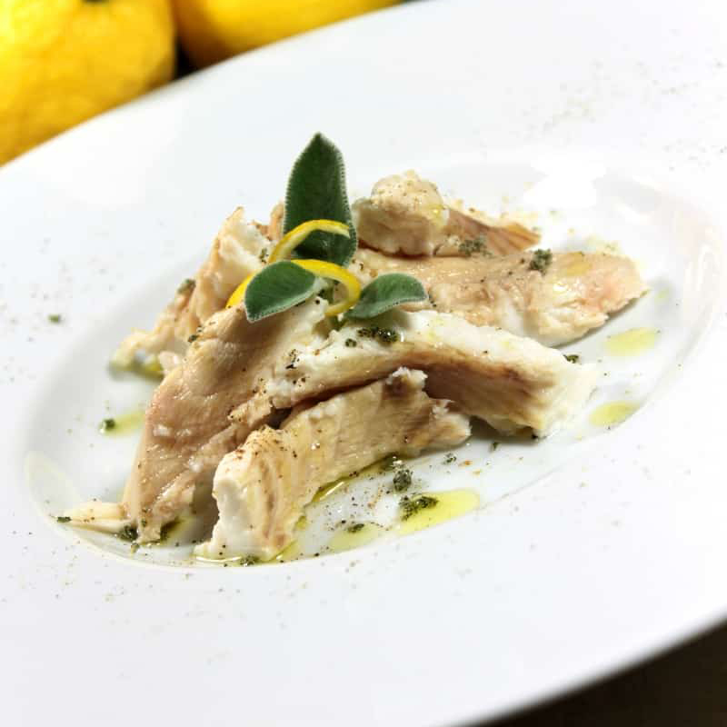 Immagine: Pesce nocciolino o spinarolo in insalata al profumo di limone e salvia