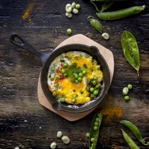 uova-piselli-fave-ricetta-light-facile-veloce-secondo-contemporaneo-food