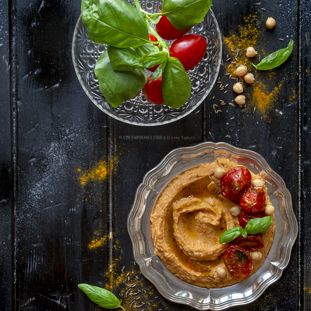 Immagine: Hummus di pomodori confit
