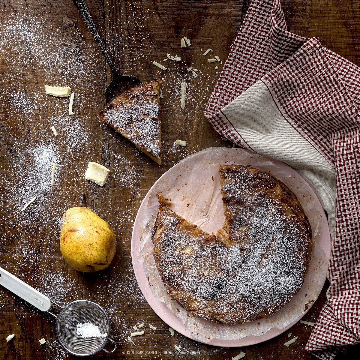 Immagine: Torta di pere con cioccolato bianco e Cognac