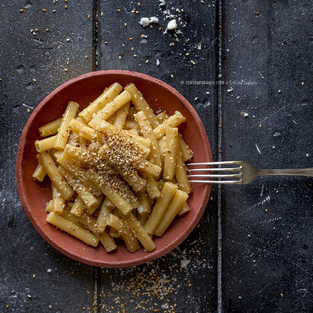 Immagine: Pasta al sesamo e parmigiano
