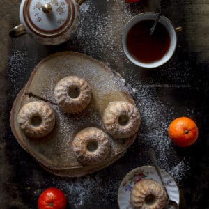 mini-bundtcake-albumi-semi-di-papavero-mandarini-pepe-nero-merenda-dolci-ricetta-facile-veloce-contemporaneo-food
