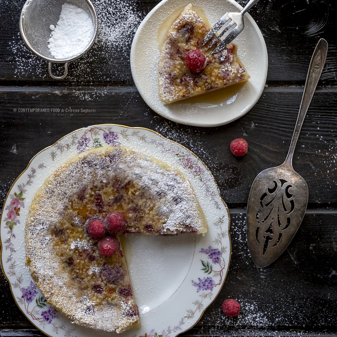 Immagine: Torta di latte e lamponi freschi con sciroppo d’acero