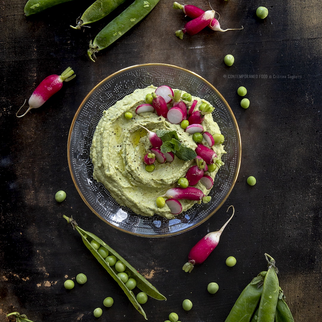 Immagine: Hummus di piselli e menta