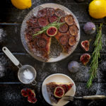 torta-ai-fichi-limone-rosmarino-ricetta-dolce-facile-merenda-contemporaneo-food