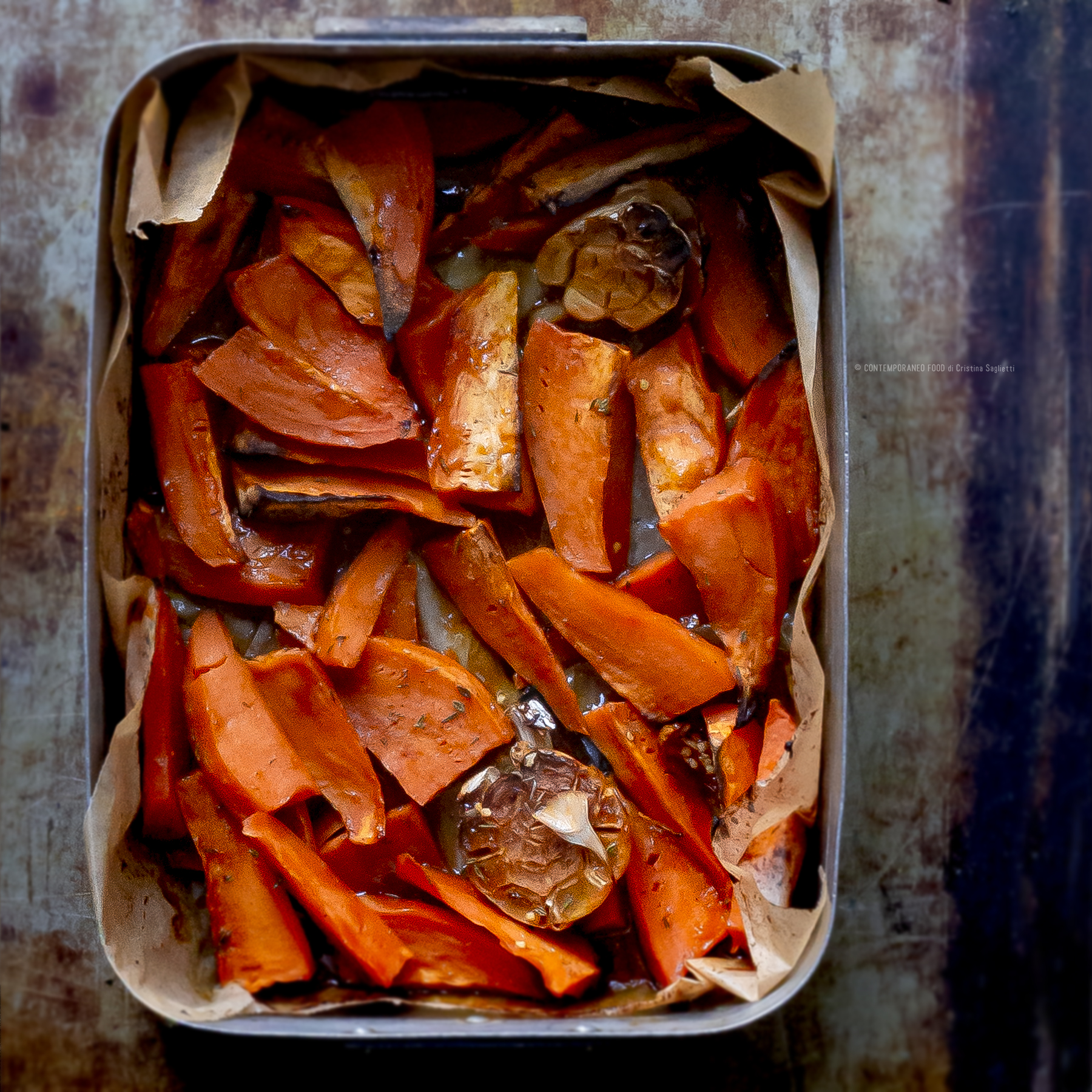 Immagine: Patate dolci glassate all’arancia, miele e Angostura