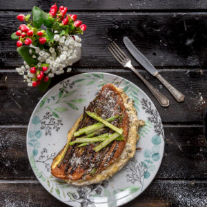 omelette-souffle-con-asparagi-ricotta-bufala-ricetta-facile-veloce-vegetariana-contemporaneo-food