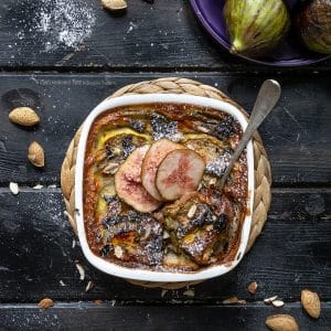 clafoutis.di-fichi-con-latte-di-mandorla-cioccolato-dolce-di-settembre-facile-veloce-goloso-contemporaneo-food