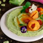 tuorlo-fritto-hummus-fave-antipasto-pasqua-ricetta-facile-veloce-vegetariana-contemporaneo-food