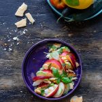 panzanella-semplice-alle-pesche-insalata-estiva-facile-veloce-contemporaneo-food