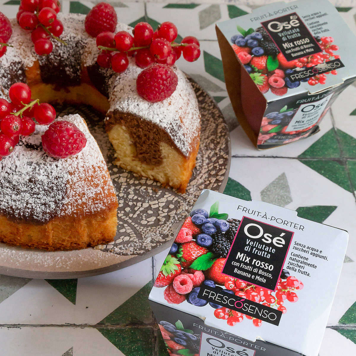 Immagine: Ciambella marmorizzata con Osé Mix rosso di Fresco Senso