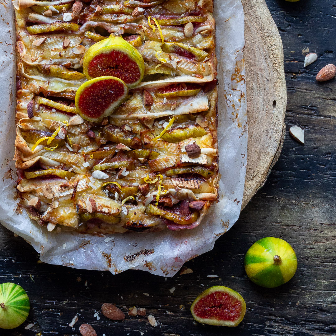 Immagine: Torta salata con phillo, Camambert e frutta